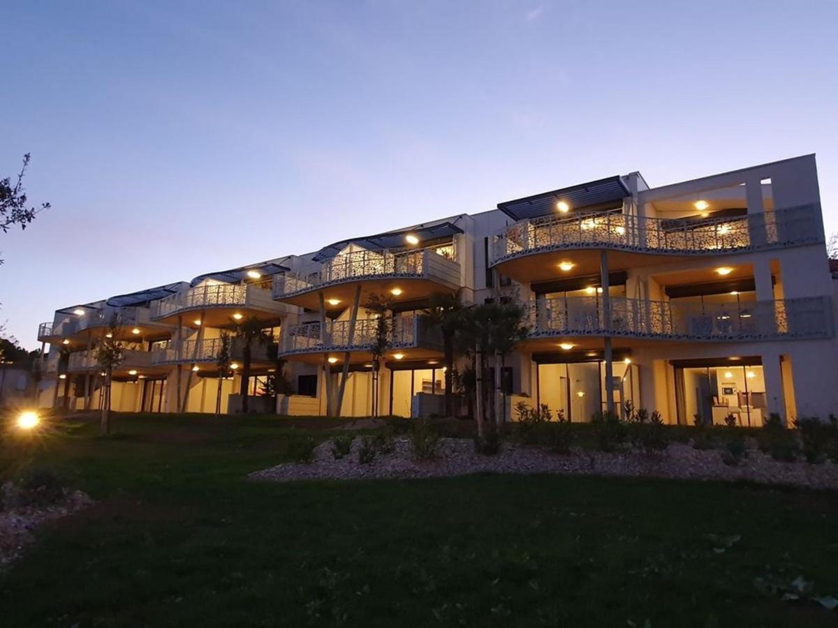 Appartement Plage, Piscine, Balcon, Animaux, Parking - Fr-1-194-201 La Tranche-sur-Mer Eksteriør bilde